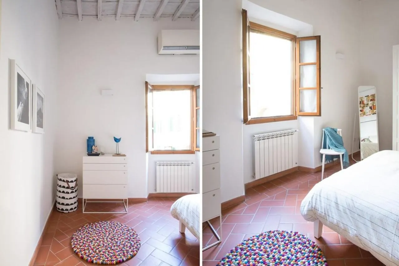 Design Apartment In Florenz Italien