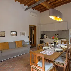 Apartment Classy Apartment In Mercato Centrale Firenze, Florence